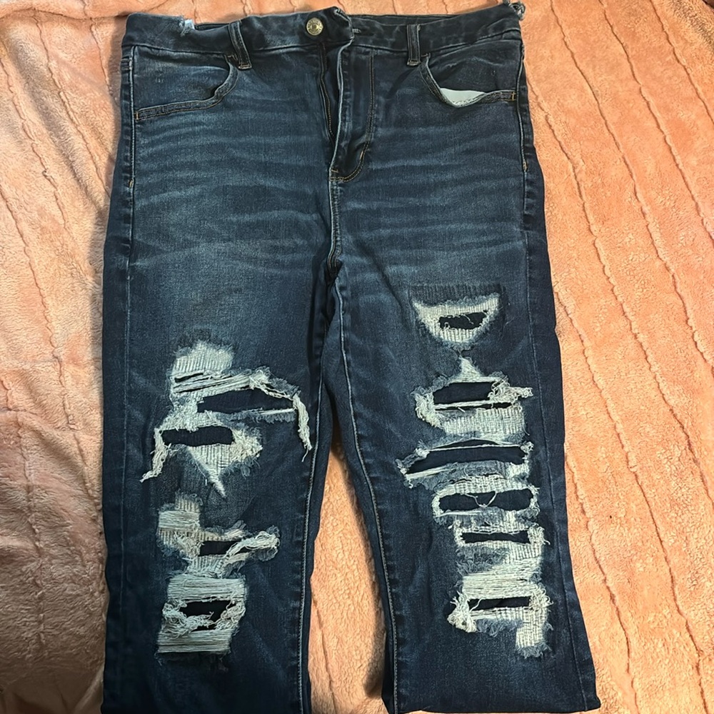 American Eagle Jeans with holes